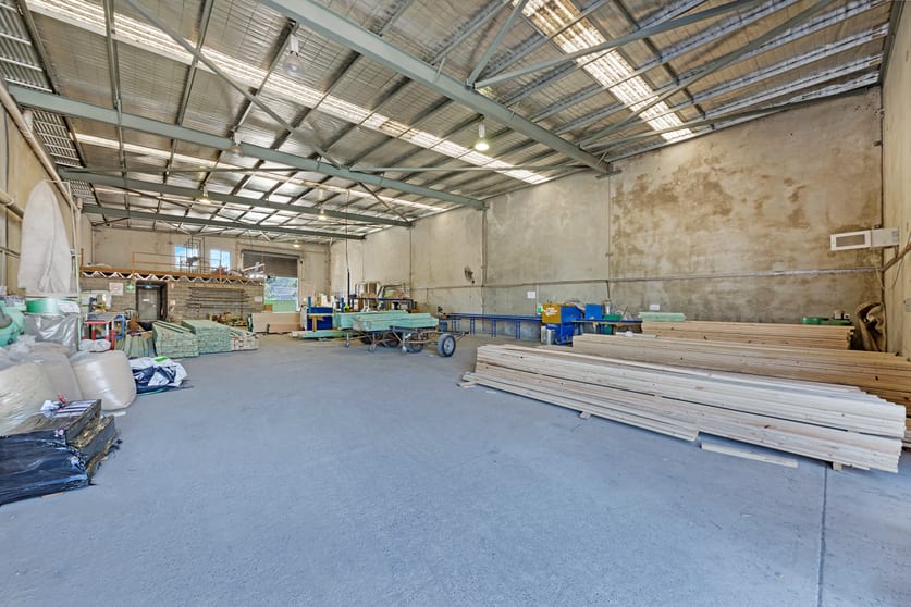 Click to view all images 52 Melbourne Road Riverstone NSW 2765 - Image 3