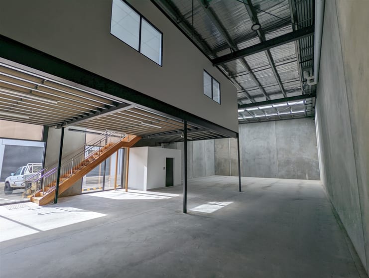 Click to view all images 26/42 McArthurs Road Altona North VIC 3025 - Image 3