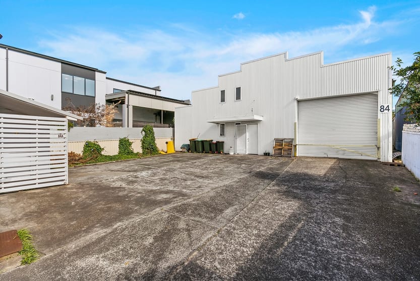 Click to view all images 84 Auburn Street Wollongong NSW 2500 - Image 1