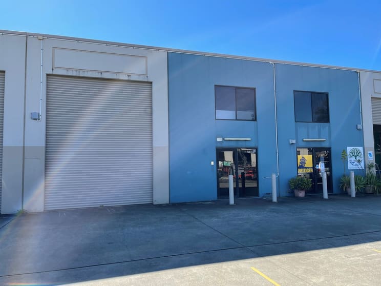 Click to view all images Unit 4/5 Forge Drive North Boambee Valley NSW 2450 - Image 2