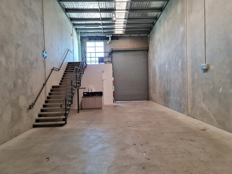2/457-459 Tufnell Road Banyo QLD 4014 - Image 2