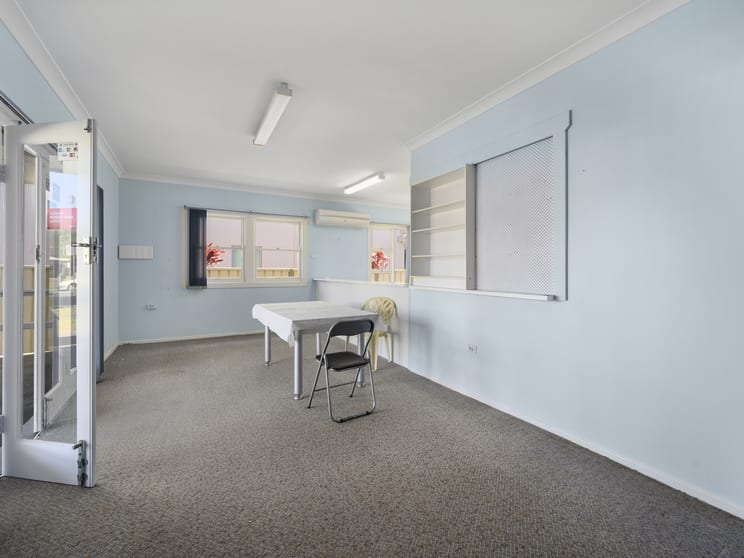 Click to view all images 75 Albany Street Coffs Harbour NSW 2450 - Image 3