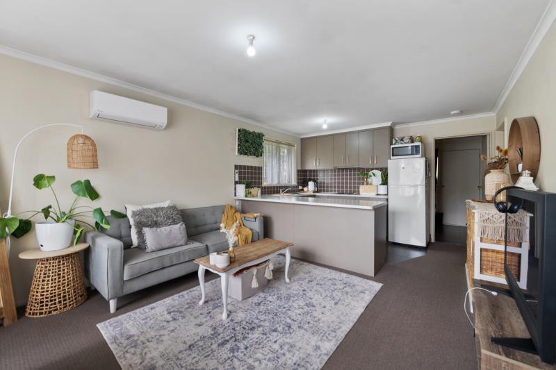 Click to view all images Units 1-9 1-5 Winspears Road East Devonport TAS 7310 - Image 2