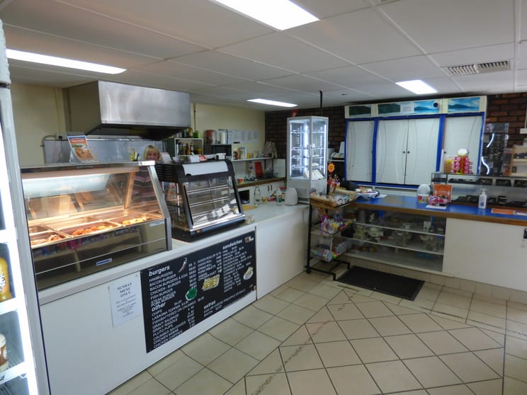 50 Chrystal Street Roma QLD 4455 - Image 2