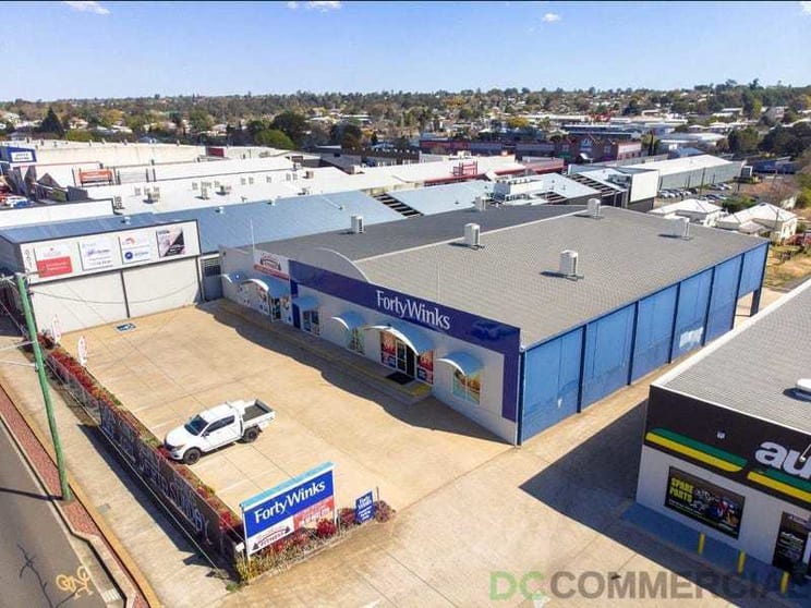 Click to view all images 657 Ruthven Street Toowoomba QLD 4350 - Image 1