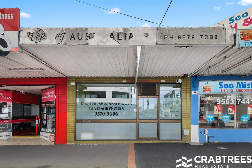 Click to view all images 735 Centre Road Bentleigh East VIC 3165 - Image 2