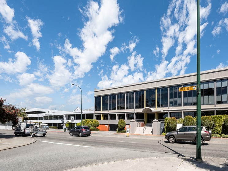 Click to view all images 27/18 Stirling Highway Nedlands WA 6009 - Image 1