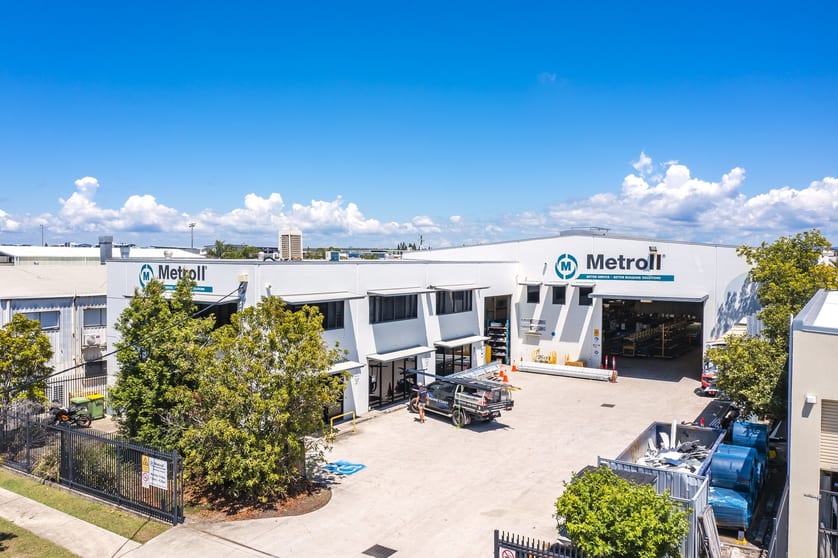 Click to view all images 10 Bearing Avenue Warana QLD 4575 - Image 3