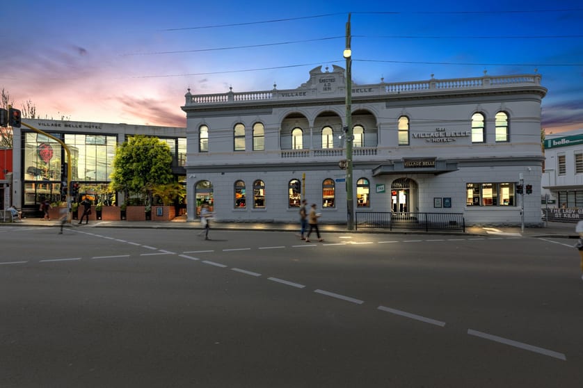 Click to view all images 202 Barkly Street St Kilda VIC 3182 - Image 2