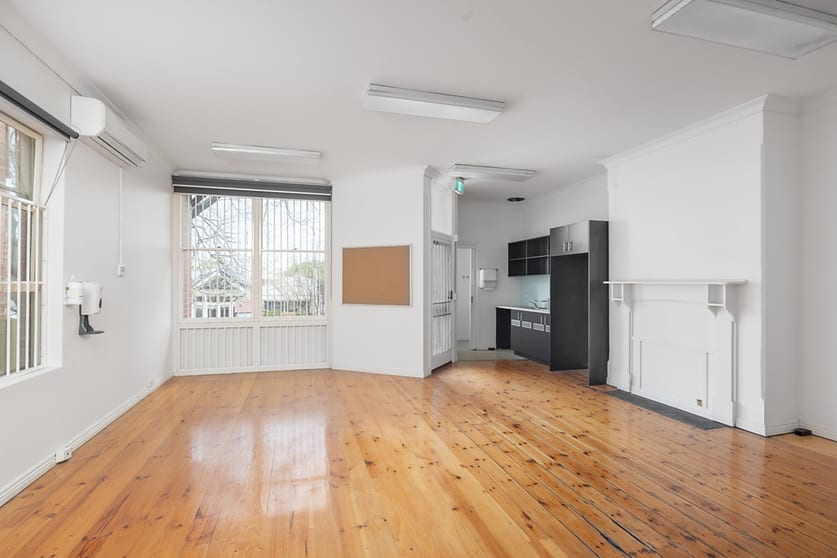 Click to view all images 27 Royal Parade Parkville VIC 3052 - Image 3