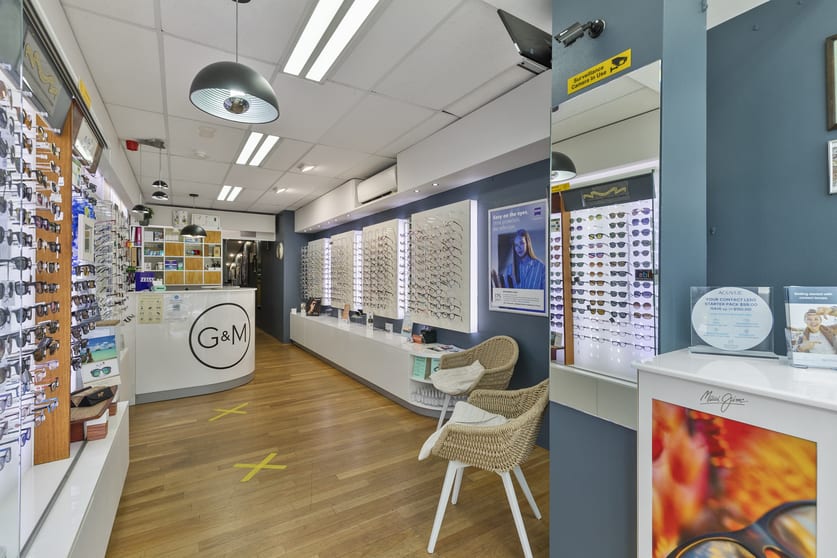 Click to view all images Shop 4/12 Howard Avenue Dee Why NSW 2099 - Image 1