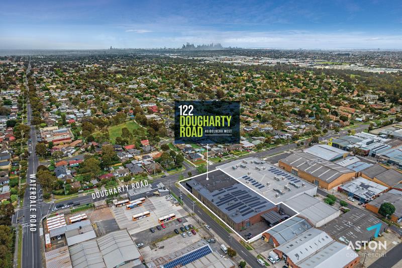 Click to view all images 122 Dougharty Road Heidelberg West VIC 3081 - Image 3