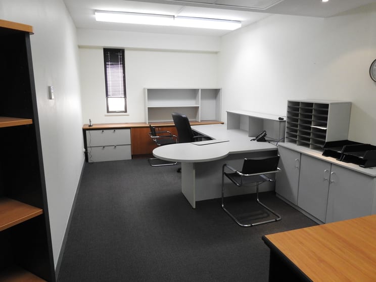 Click to view all images 16/44 Kings Park Road West Perth WA 6005 - Image 1
