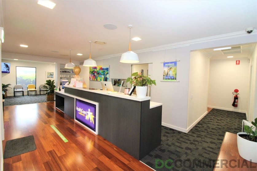 Click to view all images 4 Margaret Street East Toowoomba QLD 4350 - Image 3