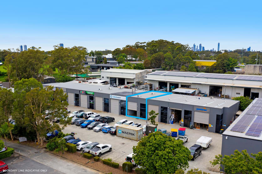 Click to view all images 4/511 Olsen Avenue Southport QLD 4215 - Image 2