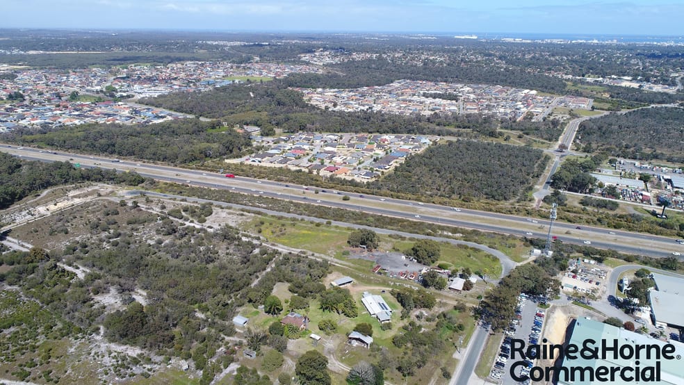 Click to view all images 46 Orton Road Casuarina WA 6167 - Image 3