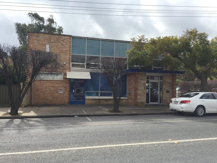 Click to view all images 97 Main Road Yankalilla SA 5203 - Image 1