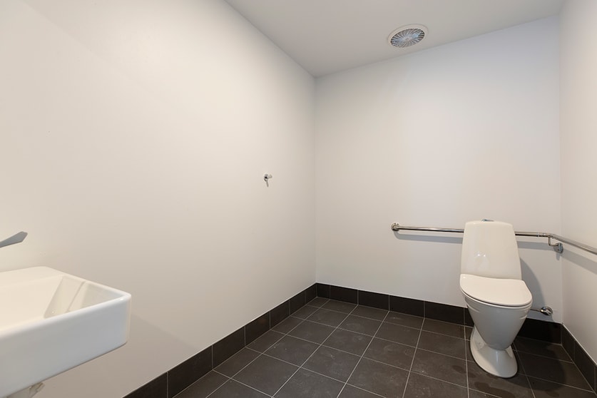Click to view all images 15/8 Woodbine Place Toronto NSW 2283 - Image 3