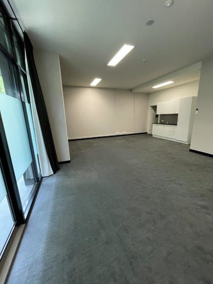 Click to view all images 3/218 Bay Road Sandringham VIC 3191 - Image 3