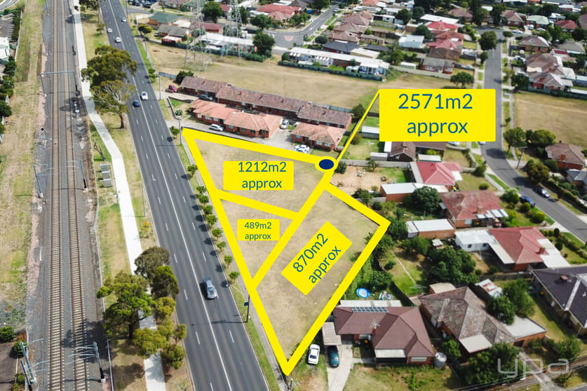 Click to view all images 41, 43-45 St Albans Road St Albans VIC 3021 - Image 1