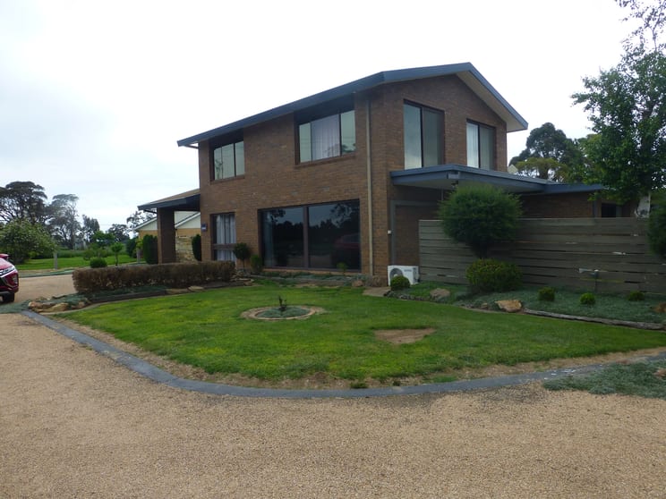 Click to view all images 3813 Traralgon- Maffra Road Heyfield VIC 3858 - Image 2