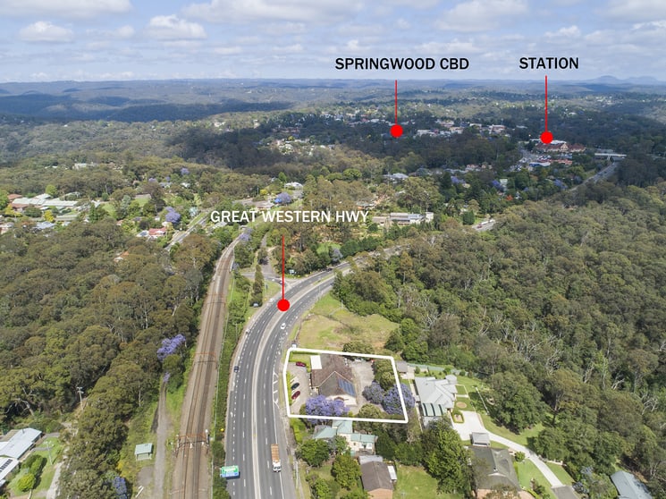 Click to view all images Shop 1/7 Great Western Highway Valley Heights NSW 2777 - Image 2