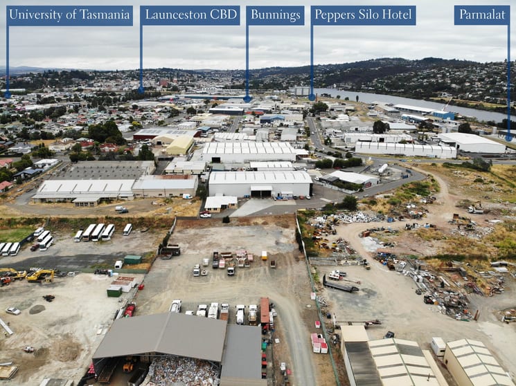 Click to view all images 30 Gilmore Street Launceston TAS 7250 - Image 2