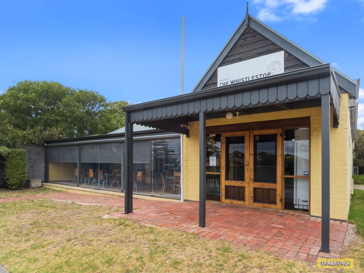 Click to view all images 7 Hays Street Goolwa SA 5214 - Image 3