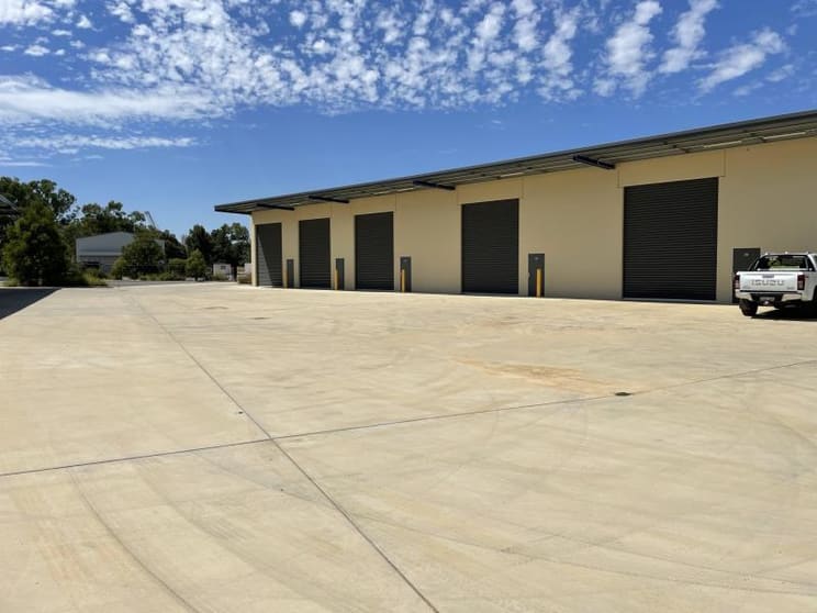 16/424 Dallinger Road Lavington NSW 2641 - Image 3