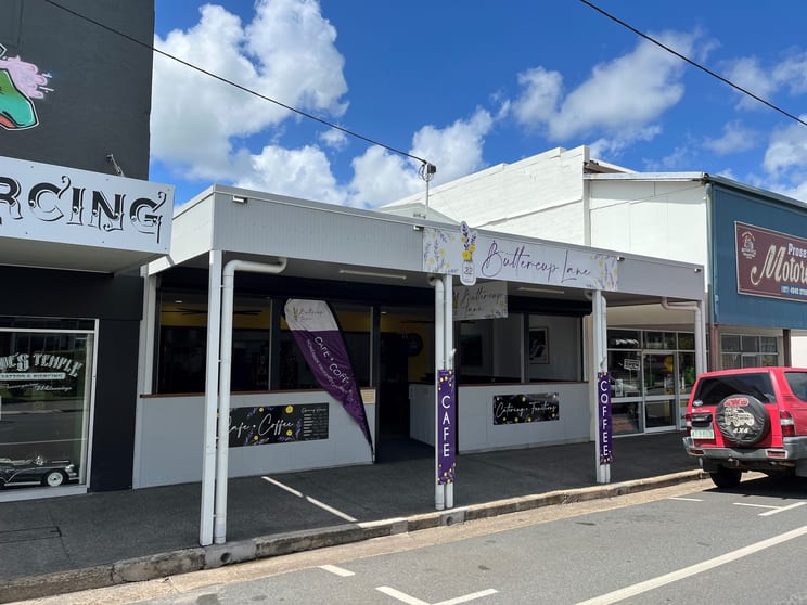 Click to view all images 22 Main Street Proserpine QLD 4800 - Image 1