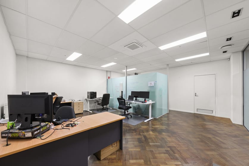 Click to view all images 5/23-25 Gipps Street Collingwood VIC 3066 - Image 3