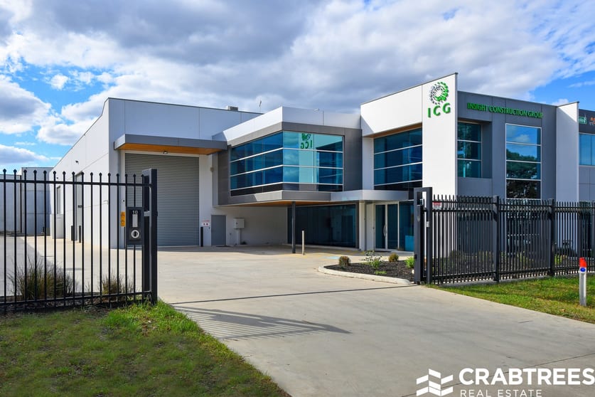 Click to view all images 10 Venture Way Pakenham VIC 3810 - Image 3