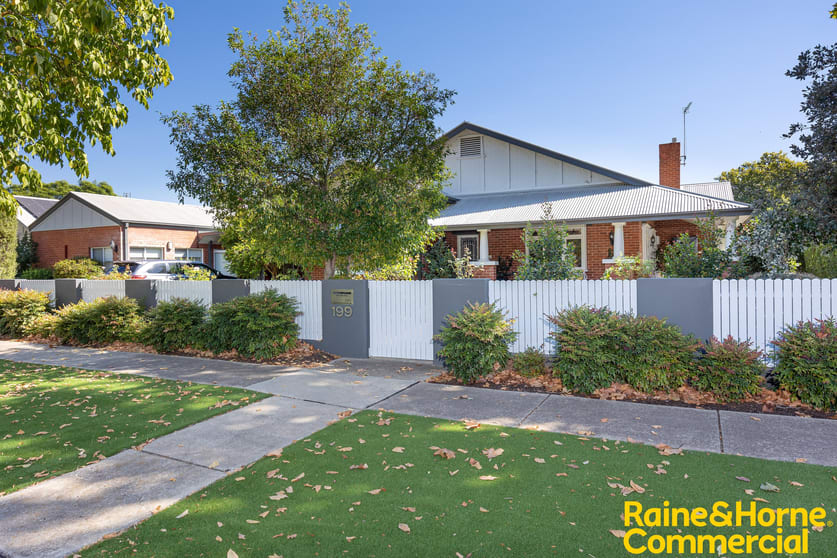 Click to view all images 199 Gurwood street Wagga Wagga NSW 2650 - Image 1