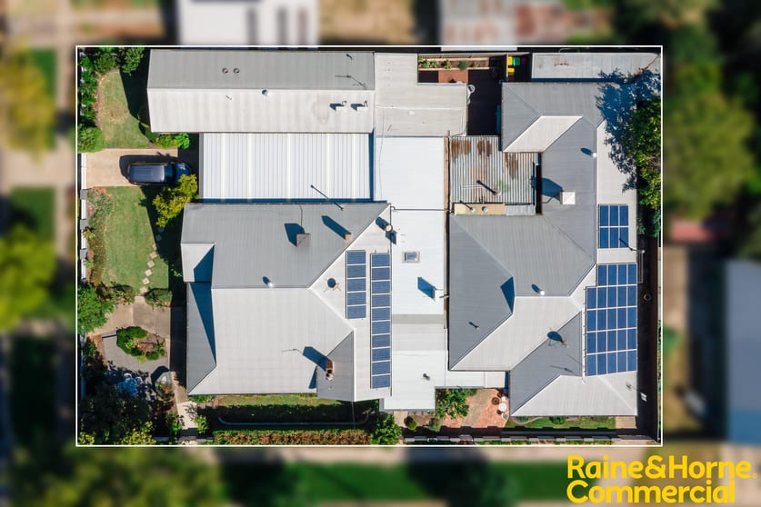 Click to view all images 199 Gurwood street Wagga Wagga NSW 2650 - Image 3