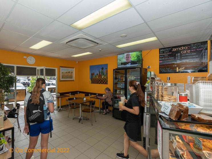 2/193-197 Lake Street Cairns City QLD 4870 - Image 3