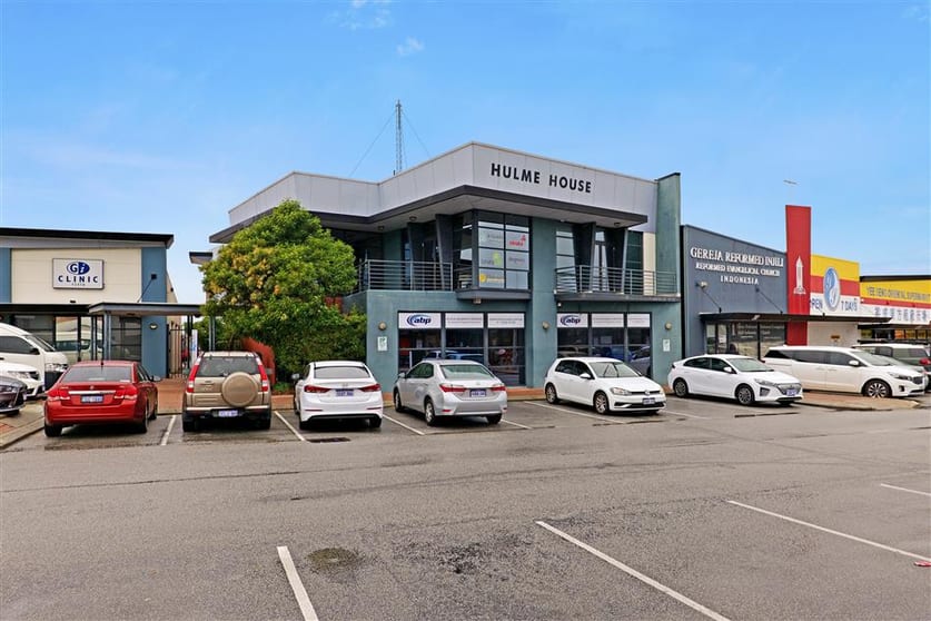 Click to view all images 4/32 Hulme Court Myaree WA 6154 - Image 1