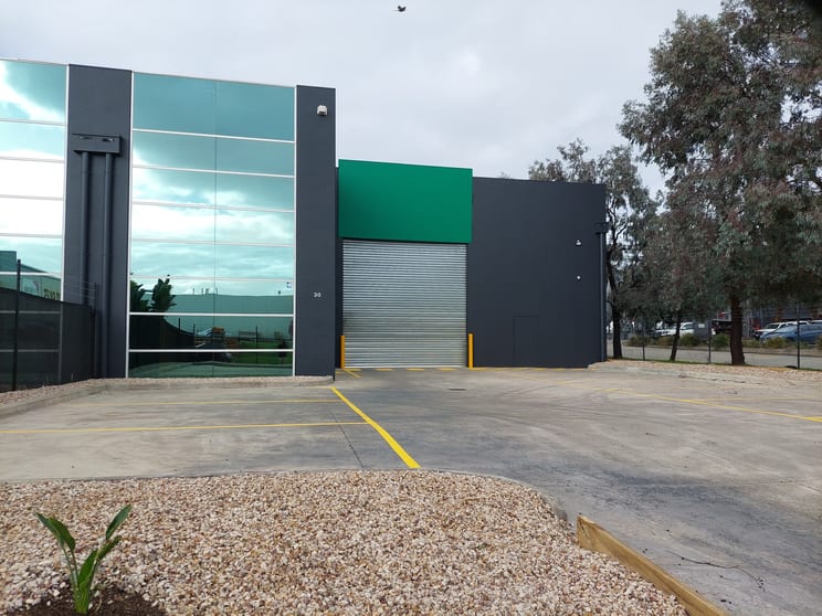 Click to view all images 30 Calarco Drive Derrimut VIC 3026 - Image 1