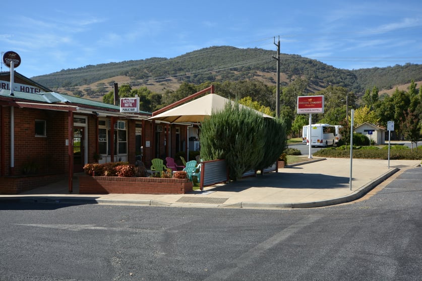 Click to view all images Tallangatta VIC 3700 - Image 1