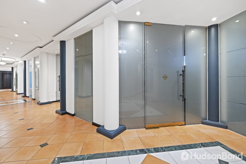 Click to view all images 207/89 High Street Kew VIC 3101 - Image 1