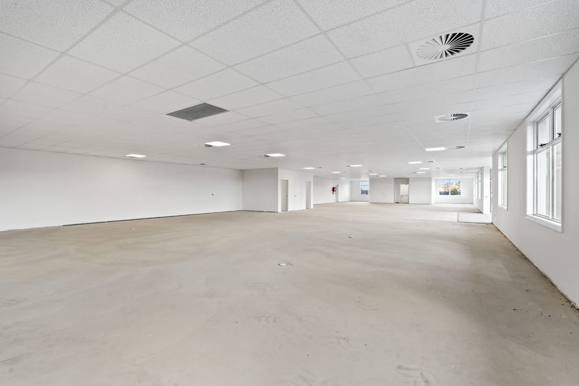 HIGH EXPOSURE OPPORTUNITY/24 Telopea Way Orange NSW 2800 - Image 3
