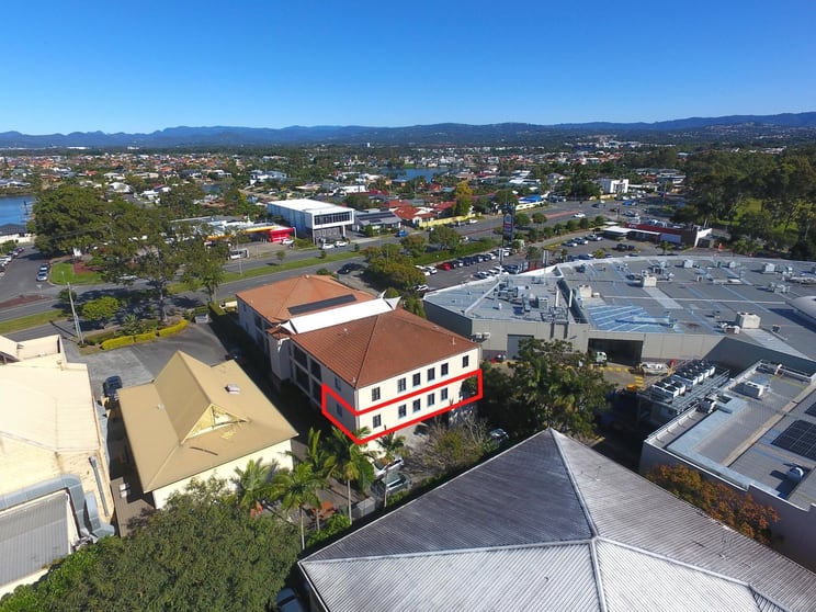 Click to view all images 5/189 Ashmore Road Benowa QLD 4217 - Image 2