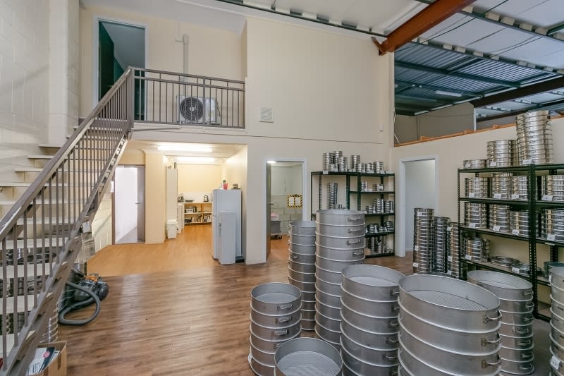Click to view all images 1/6 Industry Drive Tweed Heads South NSW 2486 - Image 2