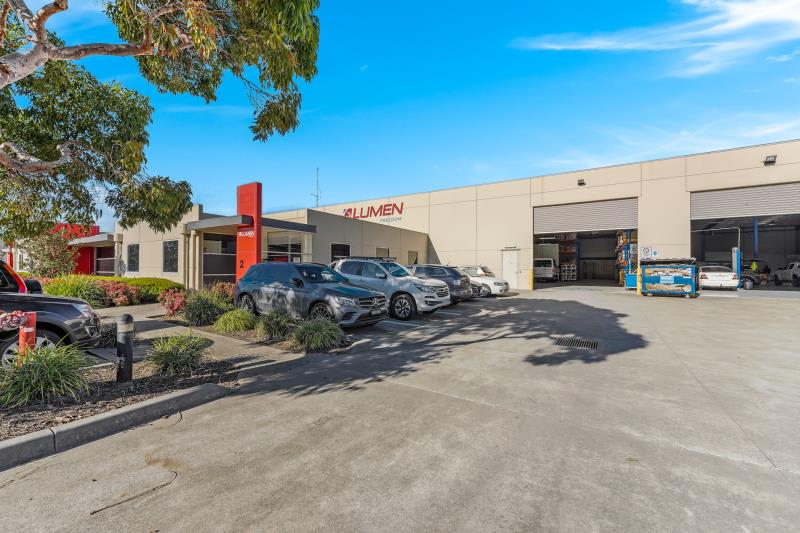Click to view all images 2/5-7 Becon Court Hallam VIC 3803 - Image 1