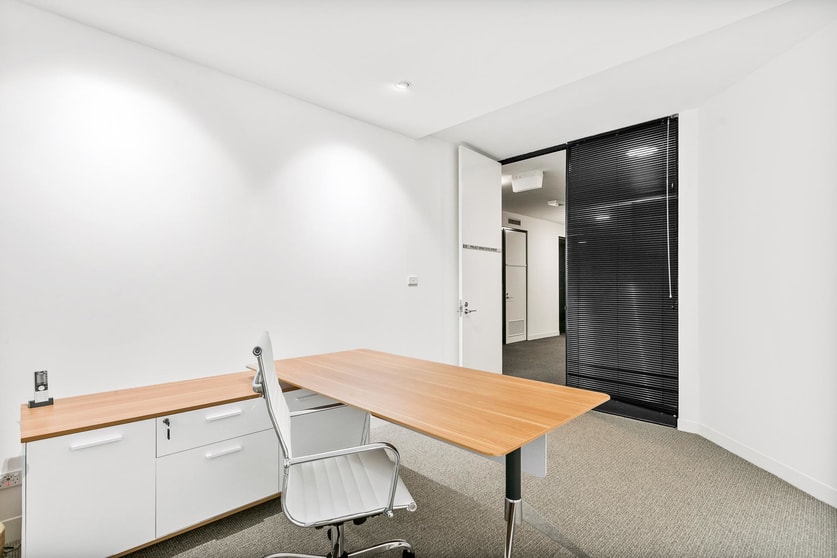 Click to view all images 20/44 Kings Park Road West Perth WA 6005 - Image 2