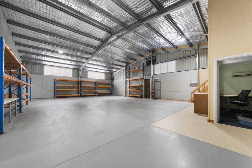 Click to view all images 13-15 Gray Street Sebastopol VIC 3356 - Image 3