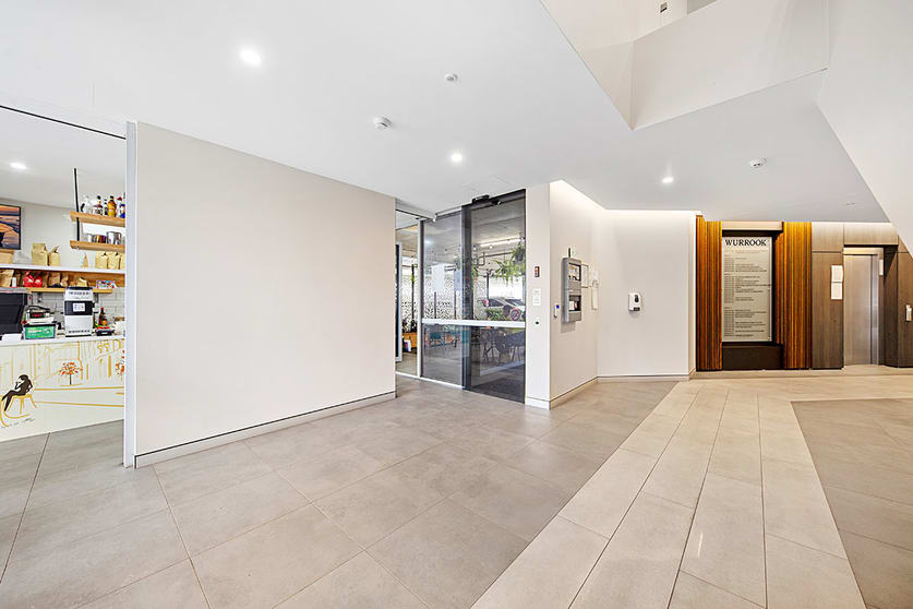 Click to view all images 206/16 Wurrook Circuit Caringbah NSW 2229 - Image 2