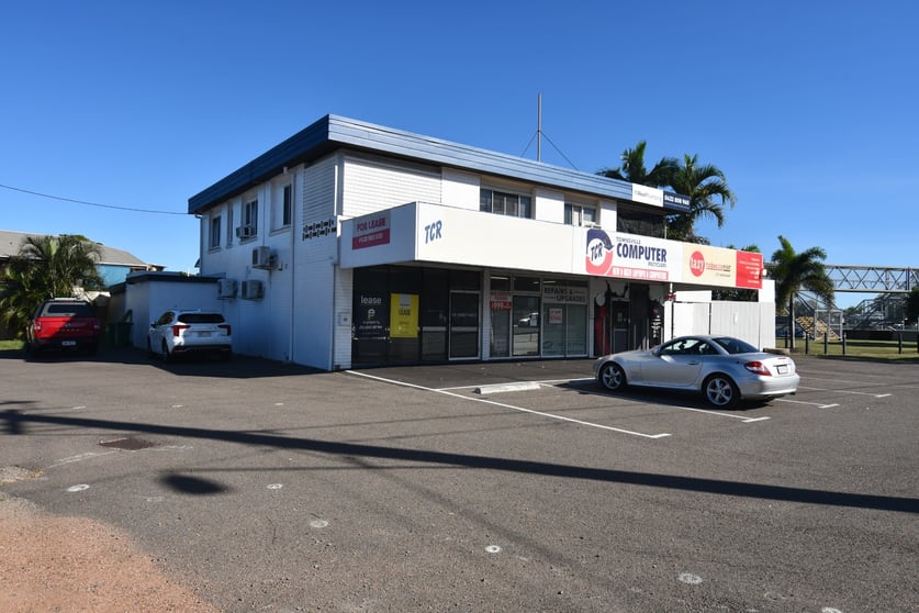 Click to view all images 3/92 Boundary Street Railway Estate QLD 4810 - Image 1