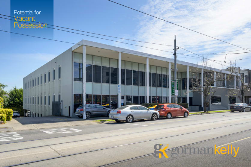 Click to view all images 431 Burke Road Glen Iris VIC 3146 - Image 1