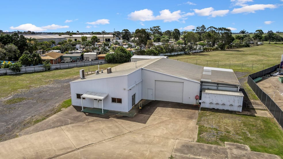 Click to view all images 85-87 Bargara Road Bundaberg East QLD 4670 - Image 2