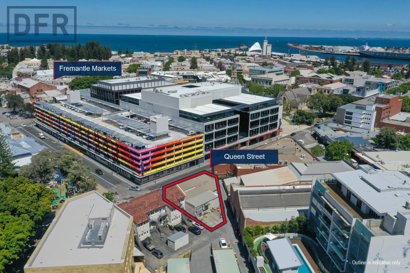 Click to view all images 30 Queen Street Fremantle WA 6160 - Image 1